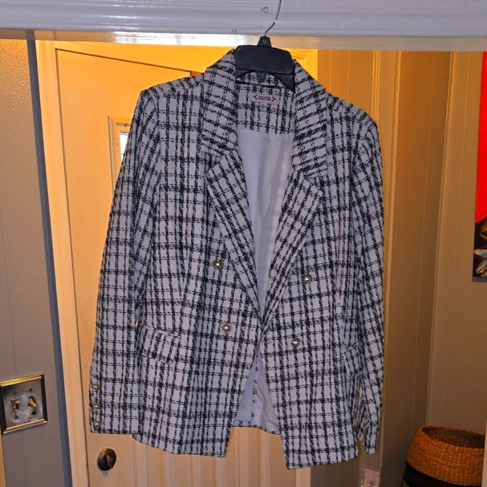 Women's Black and White Plaid Jacket
